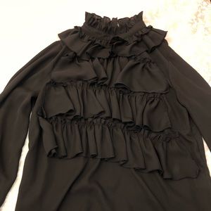 Ruffle long sleeve blouse